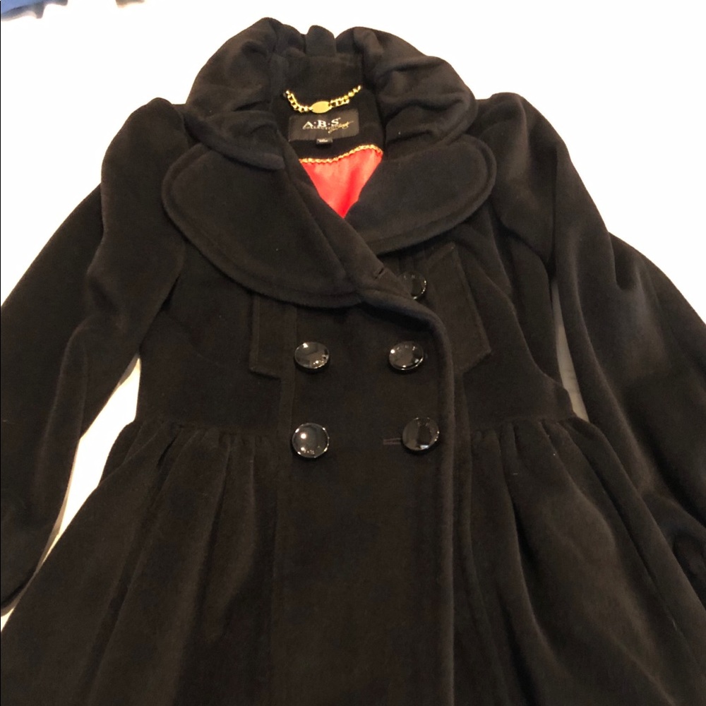 Ladies beautiful wool long swing coat